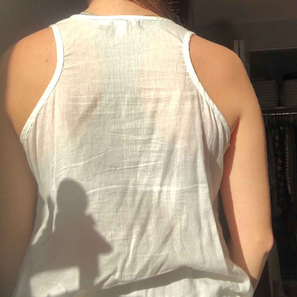 Embroidered Tank Top - Picture 3 of 6